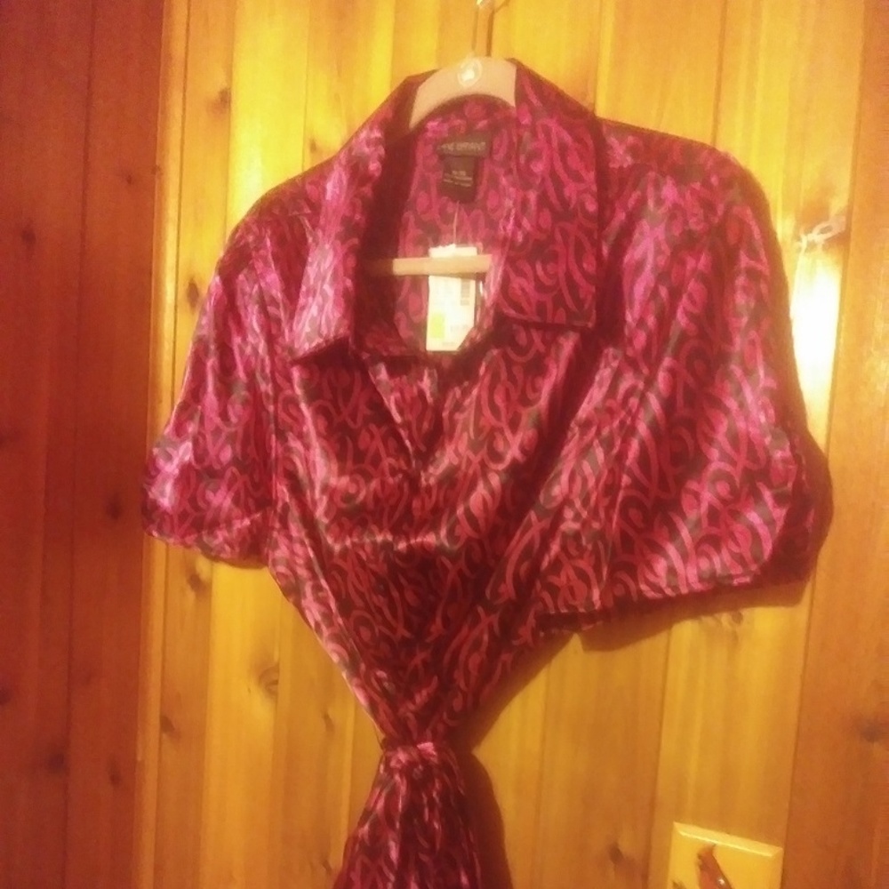 LANE BRYANT RED/BLACK PRINT SILK BLOUSE (NWT)